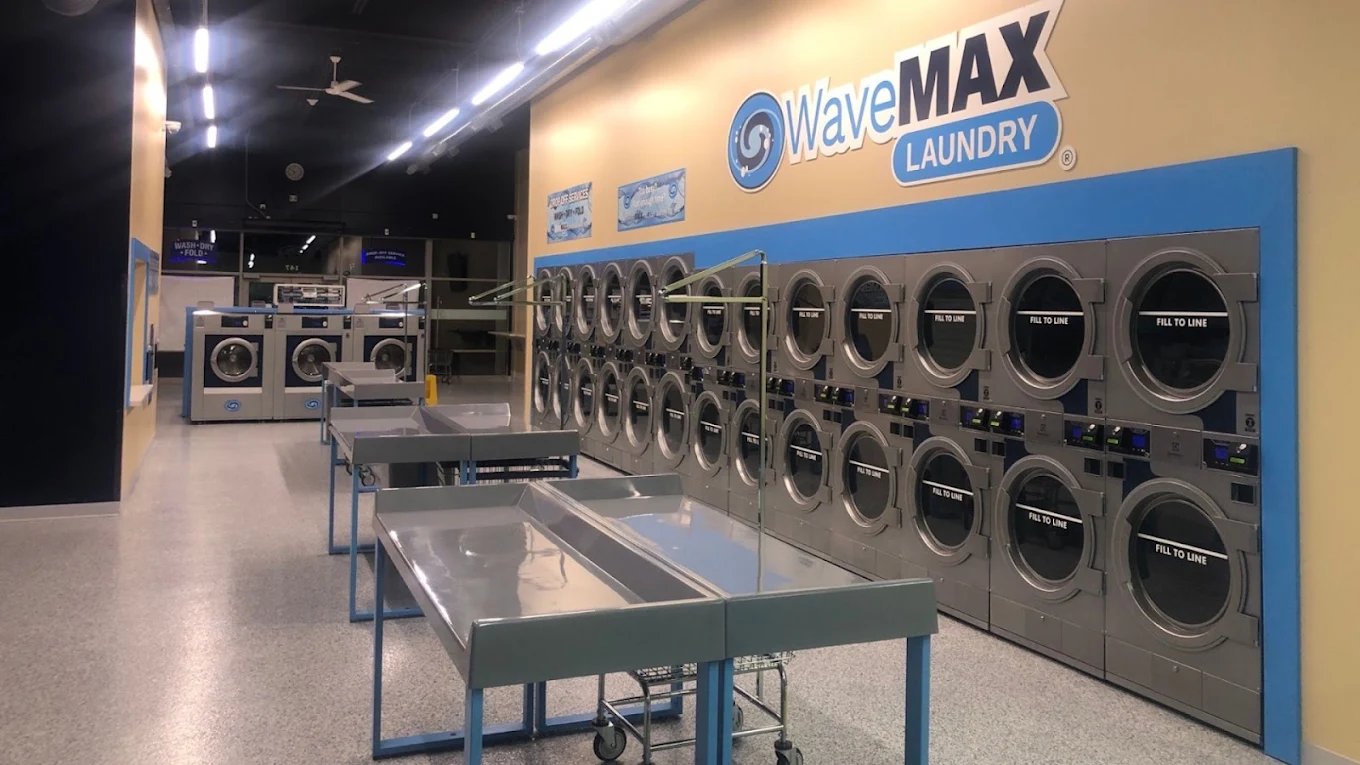 WaveMAX Fargo laundromat