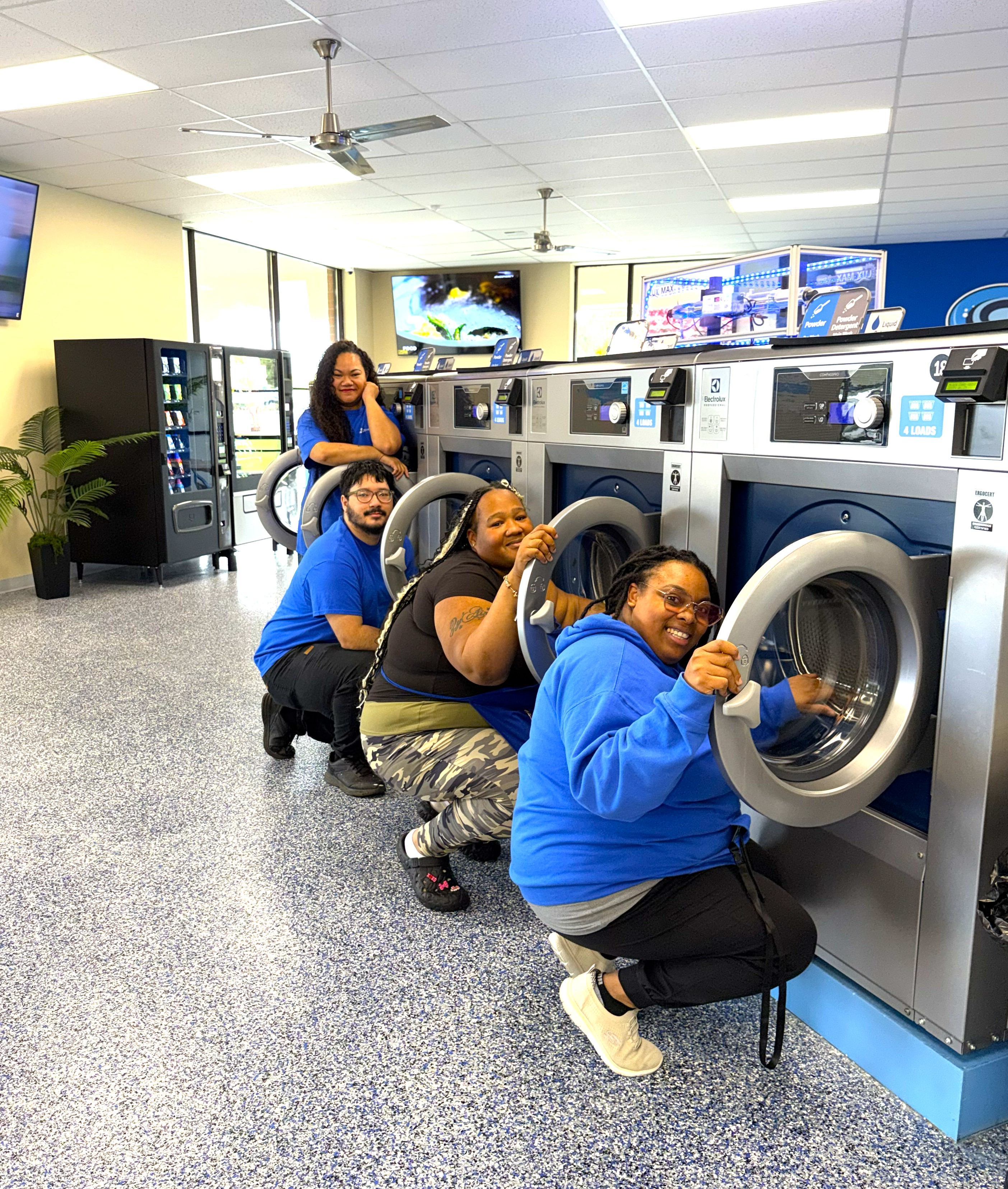 WaveMAX Kent, WA | WaveMAX Laundry 18 WaveMAX kent-wa