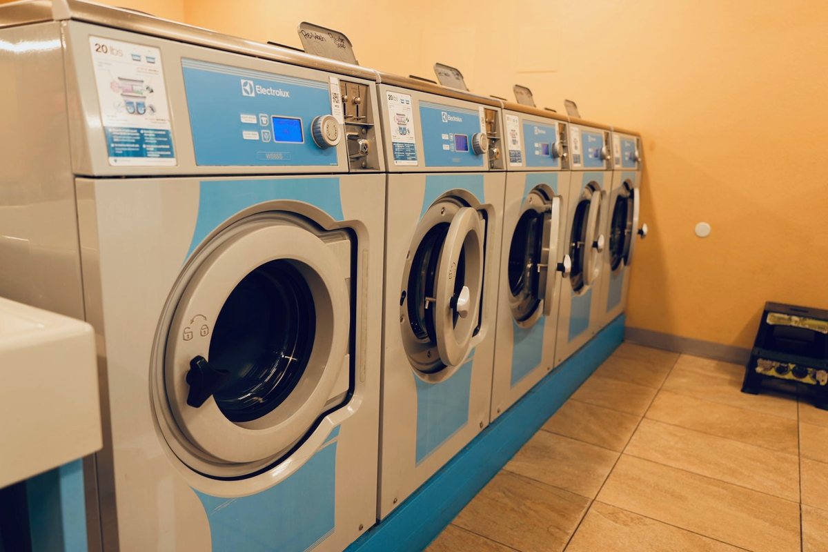 Wash-Dry-Fold Drop-Off Service in Temple, TX | WaveMAX Laundry 4 WaveMAX Temple