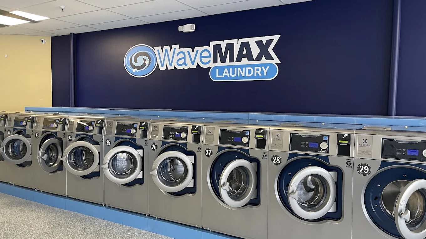 WaveMAX Tucson laundromat
